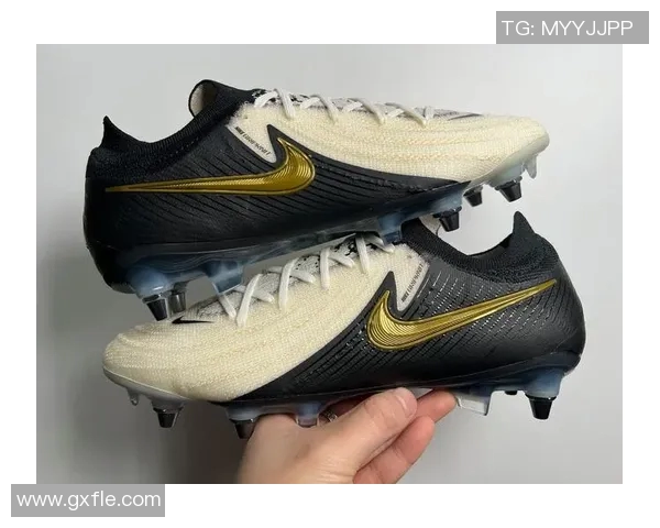 球星们如何保养和清洗足球鞋保持最佳状态的技巧与方法